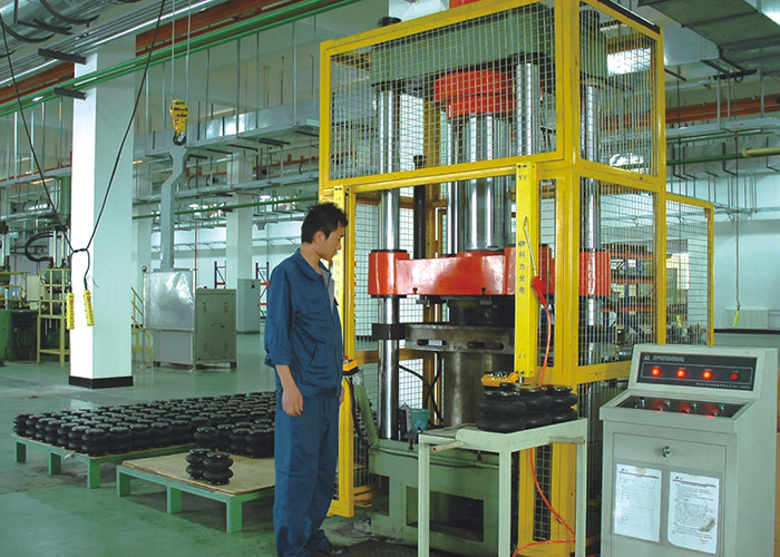 Guangzhou Guomat Air Spring Co., Ltd. ligne de production en usine